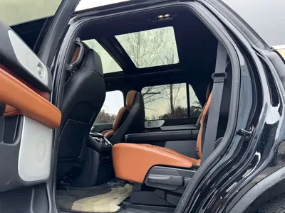 Lincoln Navigator