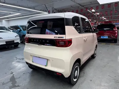 Wuling MINIEV
