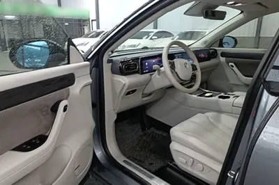 Leapmotor C11