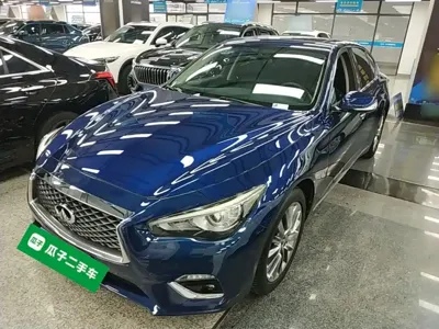 Infiniti Q50L