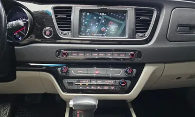 Kia Canival