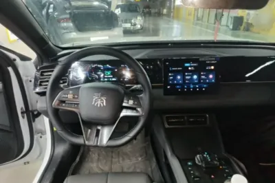 BYD Qin L