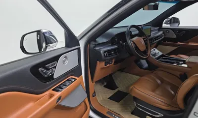 Lincoln Aviator