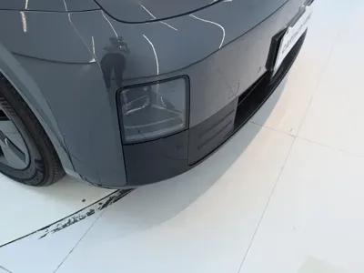Li Auto Li MEGA