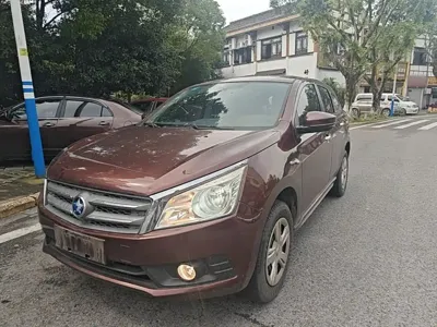 Venucia T70