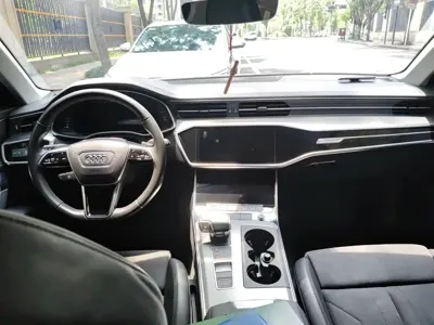Audi A6 (Import)