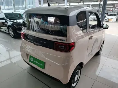 Wuling MINIEV
