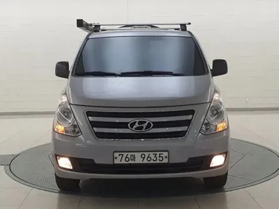 Hyundai Starex