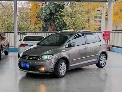 Volkswagen Golf (Import)