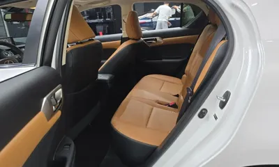 Lexus CT200h