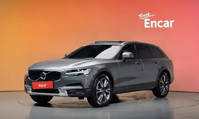 Volvo V90