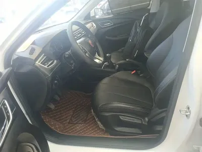 Roewe i5