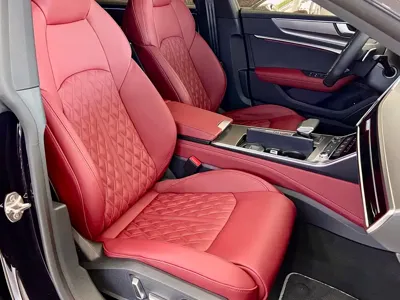 Audi A7L