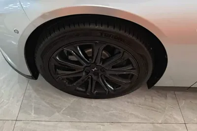 Xpeng P7