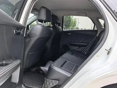 BYD e2