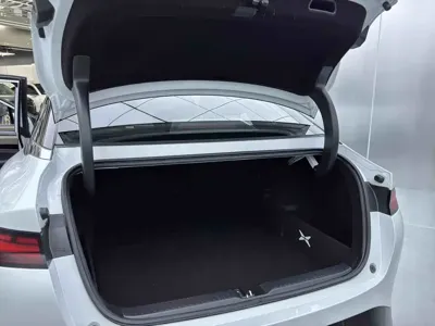 Xpeng P5