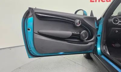 MINI Cooper Convertible