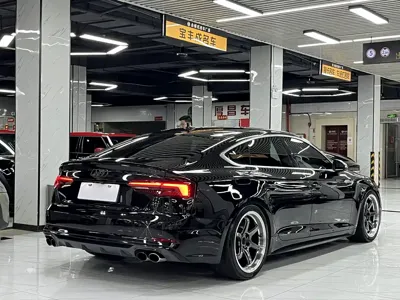 Audi S5