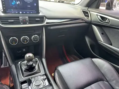 Mazda CX-4