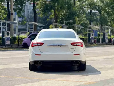 Maserati Ghibli