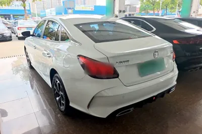 MG 5