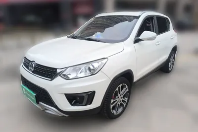 BAIC Senova X35