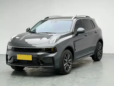 Lynk & Co 01