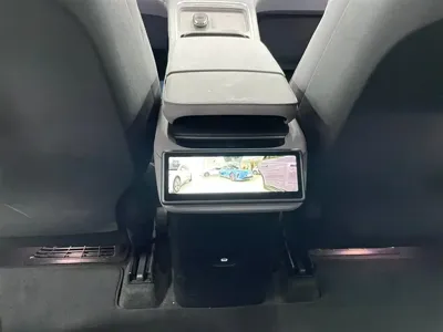 Nio EC6