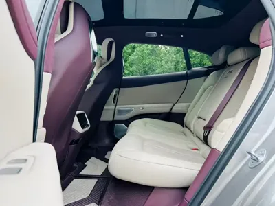 Xiaomi 小米YU7
