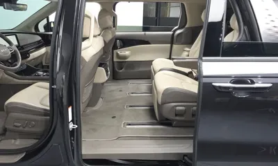 Kia Canival
