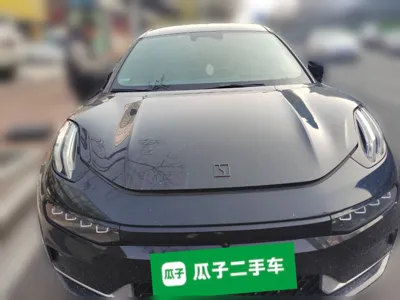 Zeekr 001