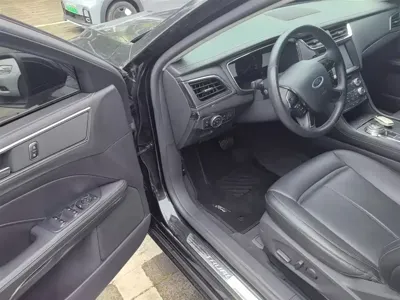 Ford Taurus