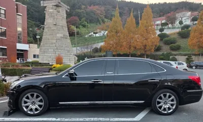 Hyundai Equus