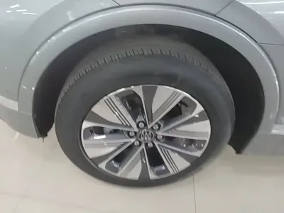 Buick E5