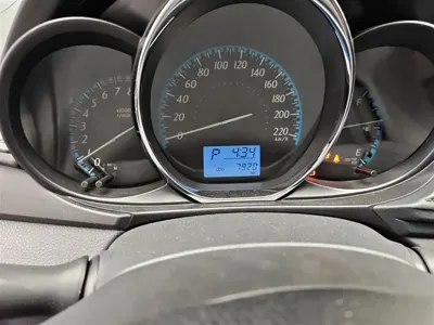 Toyota Yaris L