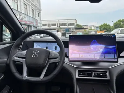 BYD L DM-i