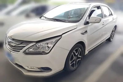 BYD G5