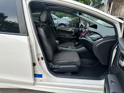 Honda Jade