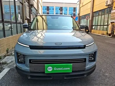 Geely ICON