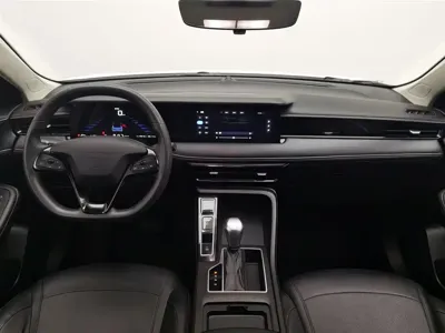 Roewe i5