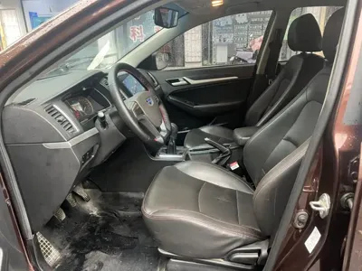 Geely Vision