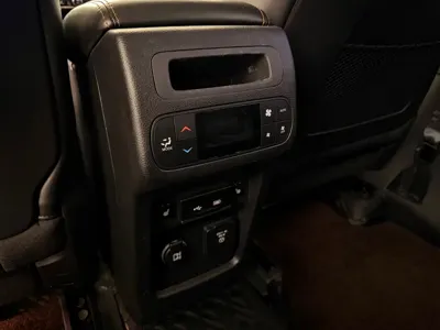 Jeep Grand Commander