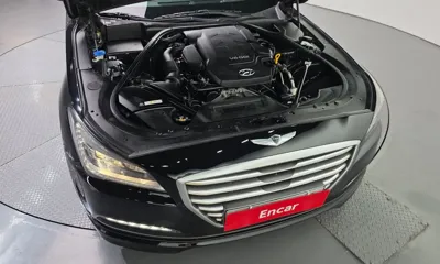 Hyundai Genesis