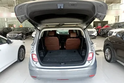 Buick GL6