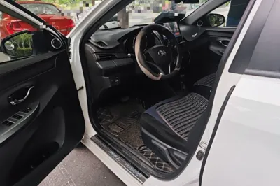 Toyota YARiS L Zhi Xuan