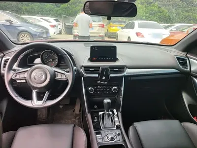 Mazda CX-4