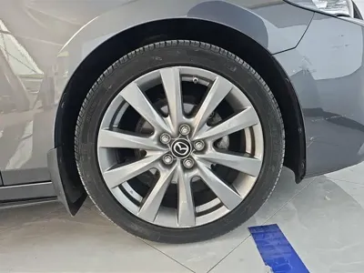 Mazda 3 Axela