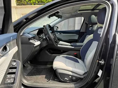 Geely Xingrui