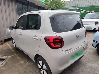 Wuling MINIEV