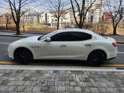 Maserati Ghibli